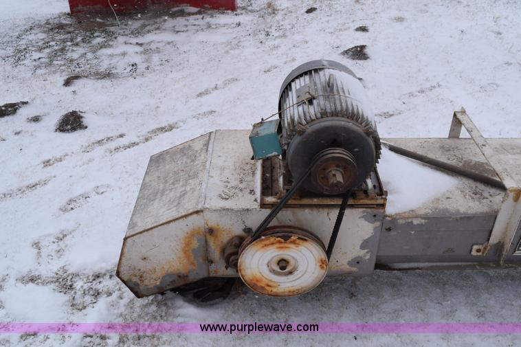 image for item E6009 Speed King discharge conveyor