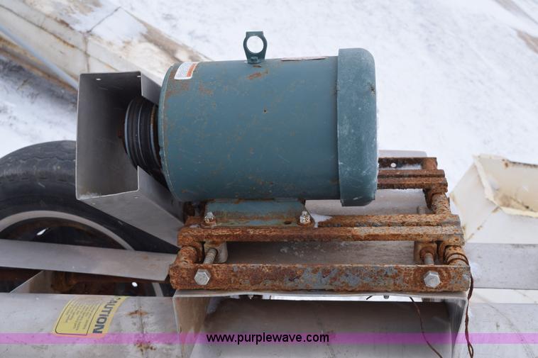 image for item E6010 Speed King under car fertilizer conveyor