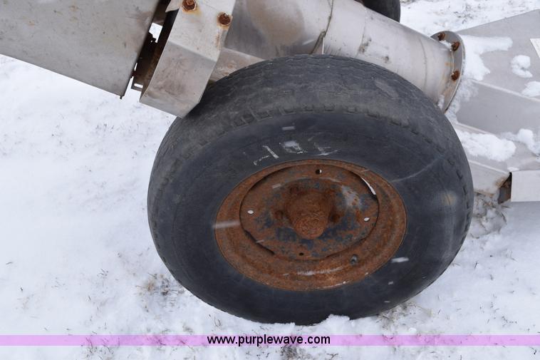 image for item E6010 Speed King under car fertilizer conveyor