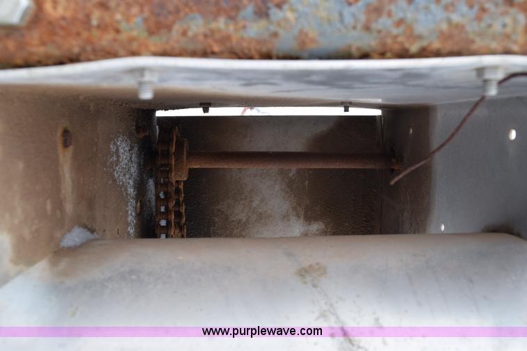 image for item E6010 Speed King under car fertilizer conveyor