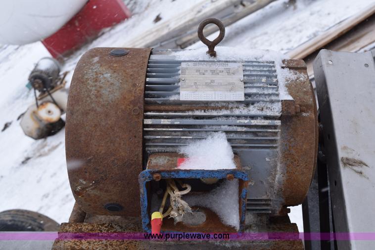 image for item E6011 Speed King under car fertilizer conveyor