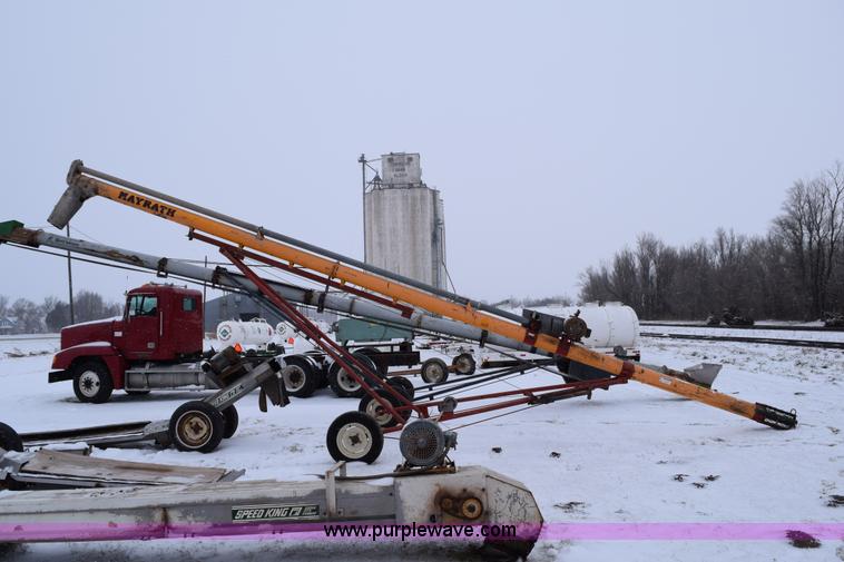 image for item E6013 Mayrath grain auger