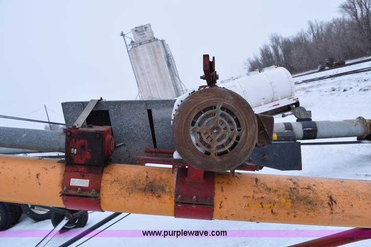 image for item E6013 Mayrath grain auger