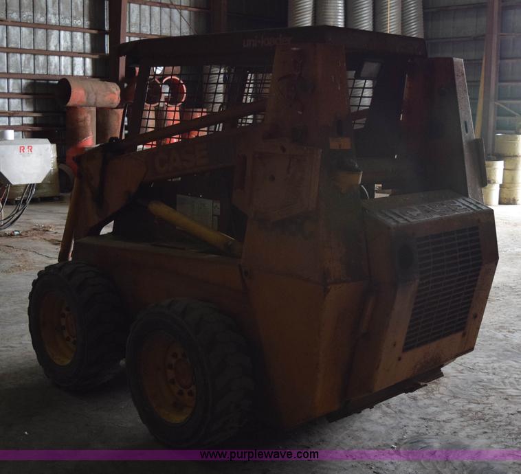 image for item E6017 1993 Case 1845C skid steer