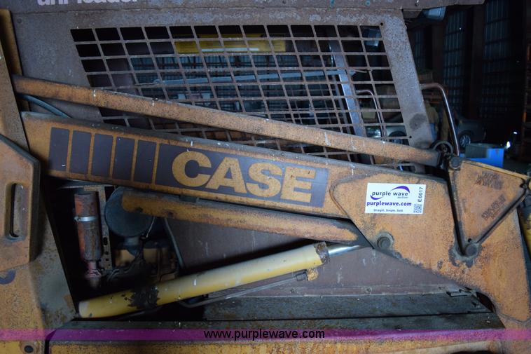 image for item E6017 1993 Case 1845C skid steer