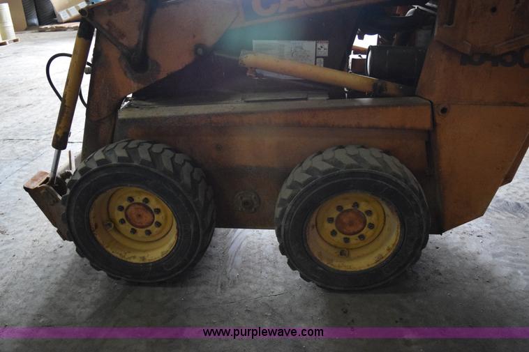 image for item E6017 1993 Case 1845C skid steer