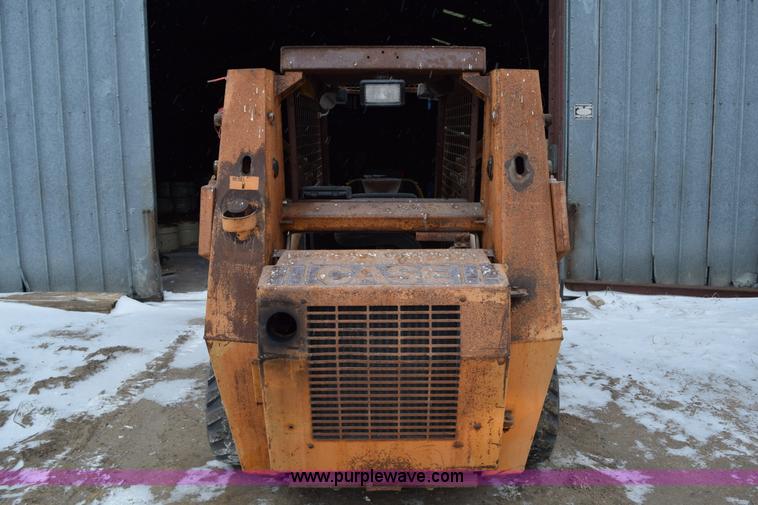 image for item E6017 1993 Case 1845C skid steer