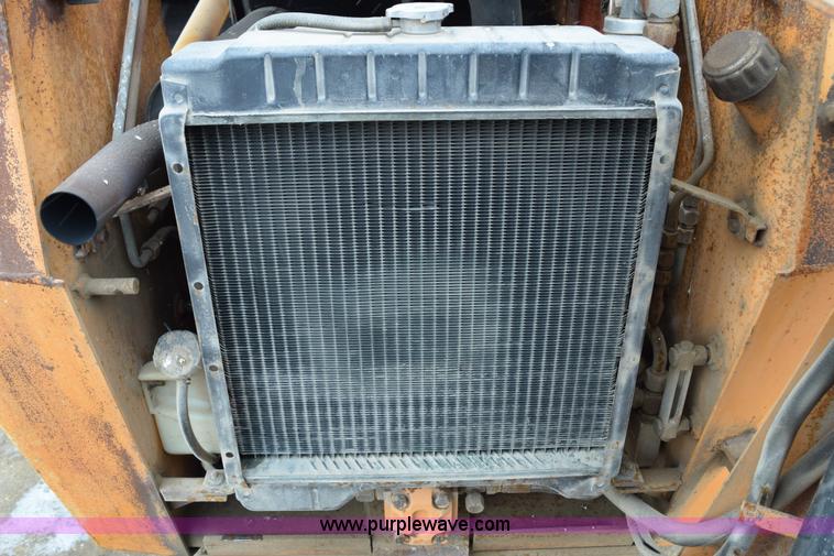 image for item E6017 1993 Case 1845C skid steer