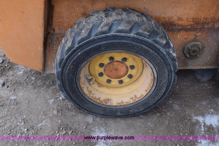 image for item E6017 1993 Case 1845C skid steer