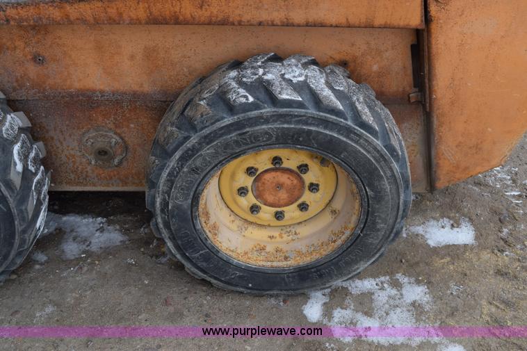 image for item E6017 1993 Case 1845C skid steer