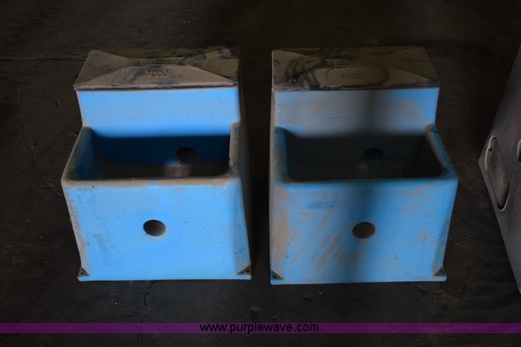 image for item E6019 Miraco Big Spring livestock waterers