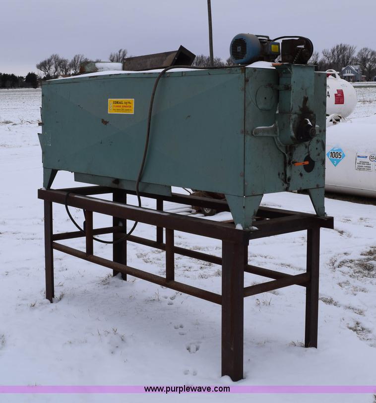 image for item E6022 Ideal cylinder separator