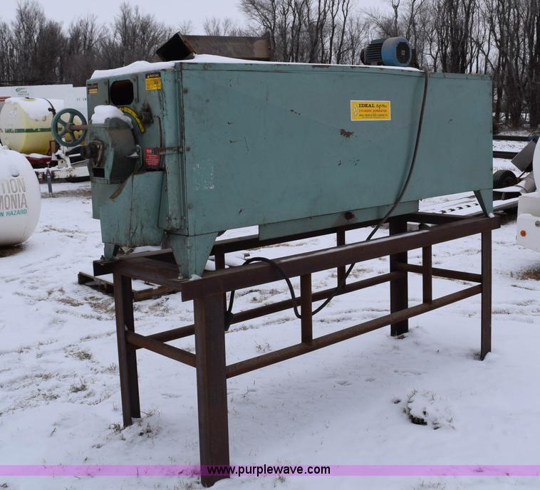 image for item E6022 Ideal cylinder separator