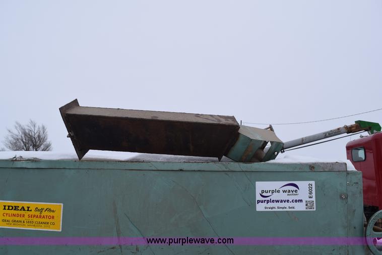 image for item E6022 Ideal cylinder separator