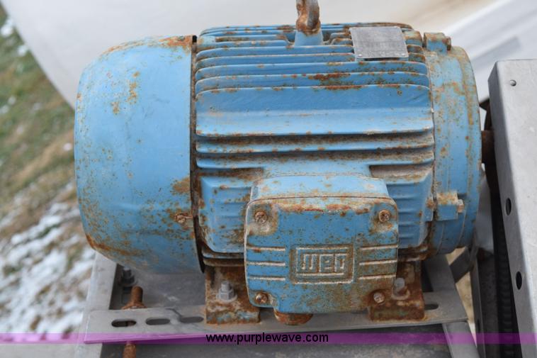 image for item E6025 Speed King under car fertilizer conveyor