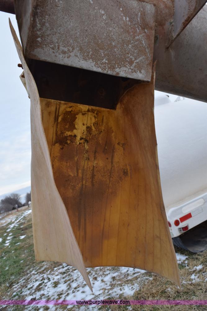 image for item E6025 Speed King under car fertilizer conveyor