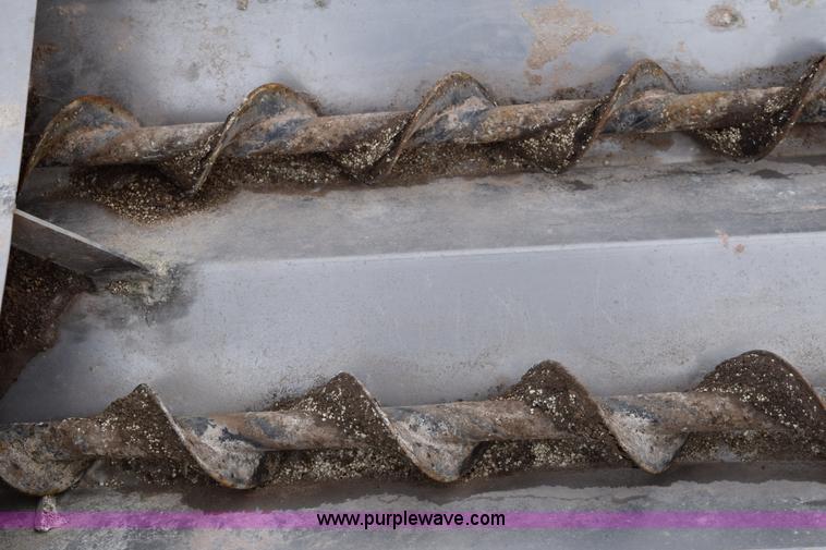 image for item E6025 Speed King under car fertilizer conveyor
