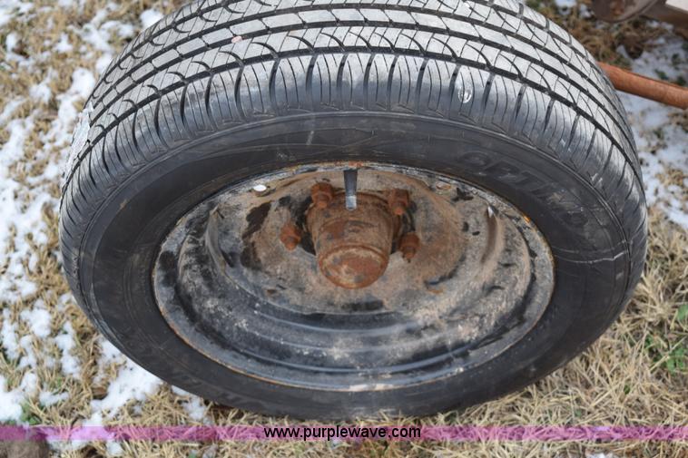 image for item E6025 Speed King under car fertilizer conveyor