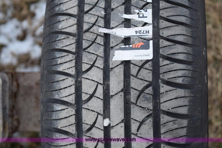 image for item E6025 Speed King under car fertilizer conveyor