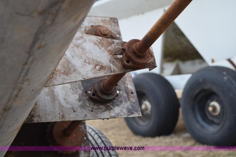 image for item E6025 Speed King under car fertilizer conveyor