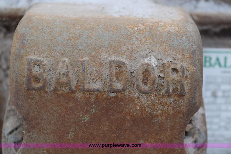 image for item E6026 Dunright blower/vacuum