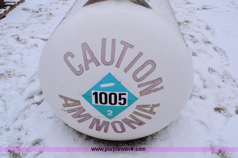 image for item E6027 Anhydrous tank