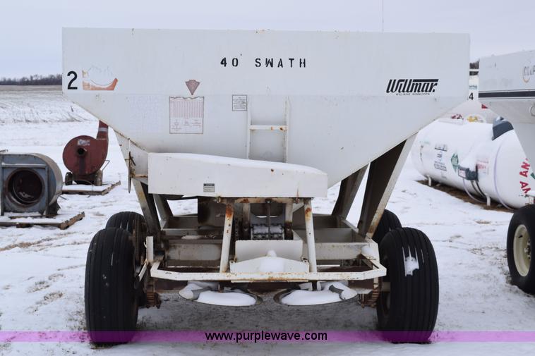 image for item E6028 Wilmar fertilizer spreader buggy