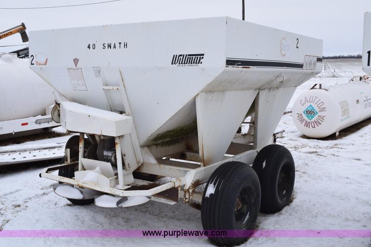 image for item E6028 Wilmar fertilizer spreader buggy