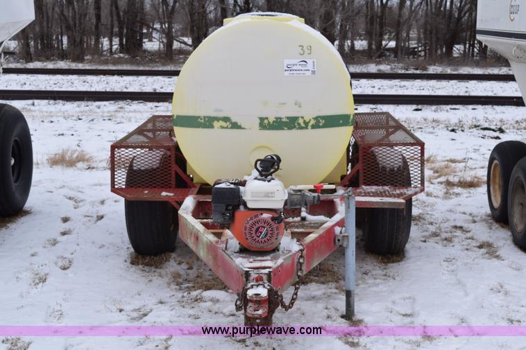 image for item E6030 1,000 gallon liquid nurse tank