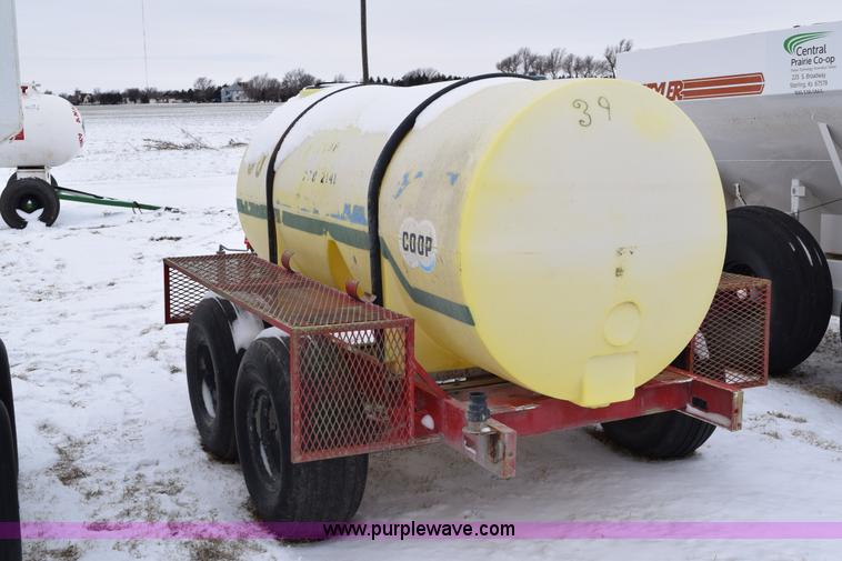 image for item E6030 1,000 gallon liquid nurse tank