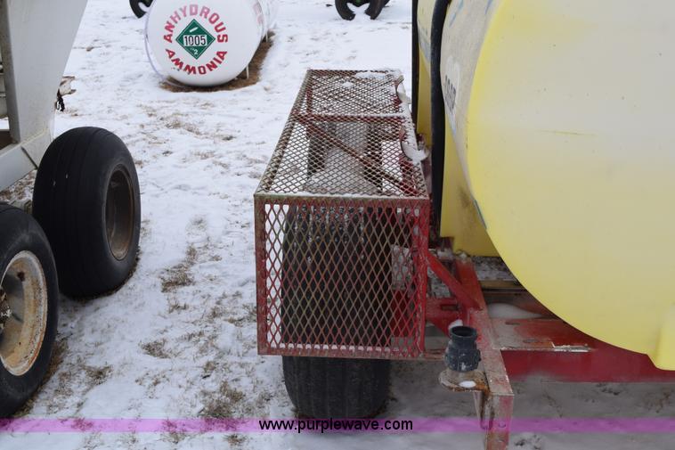 image for item E6030 1,000 gallon liquid nurse tank