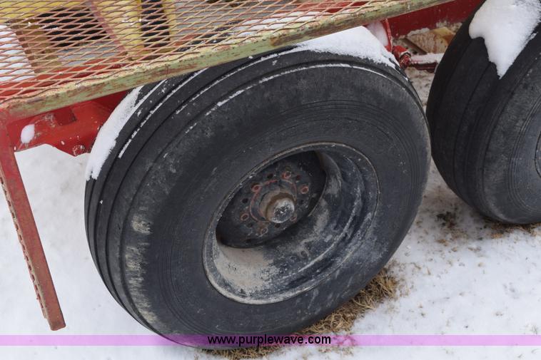 image for item E6030 1,000 gallon liquid nurse tank