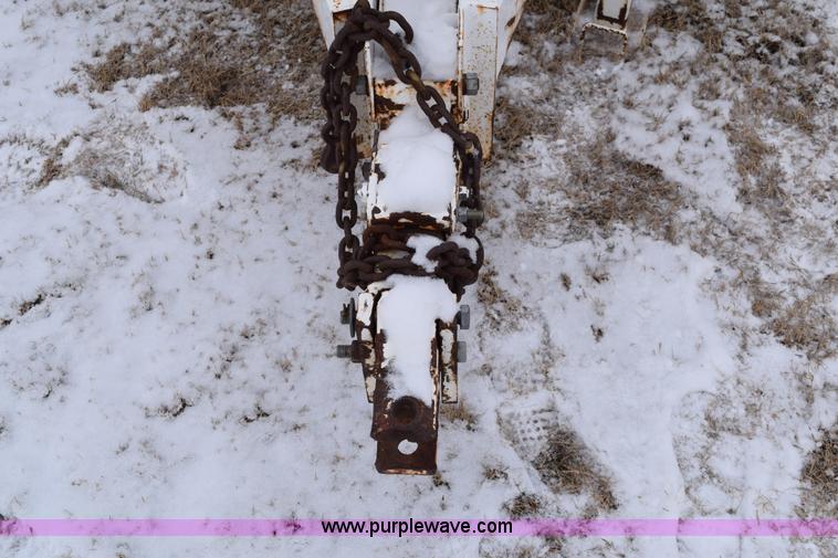 image for item E6031 Tyler six ton fertilizer spreader buggy