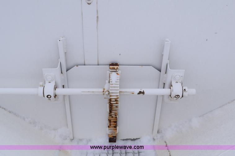 image for item E6031 Tyler six ton fertilizer spreader buggy