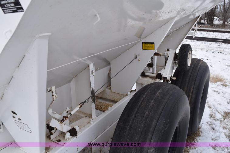 image for item E6031 Tyler six ton fertilizer spreader buggy