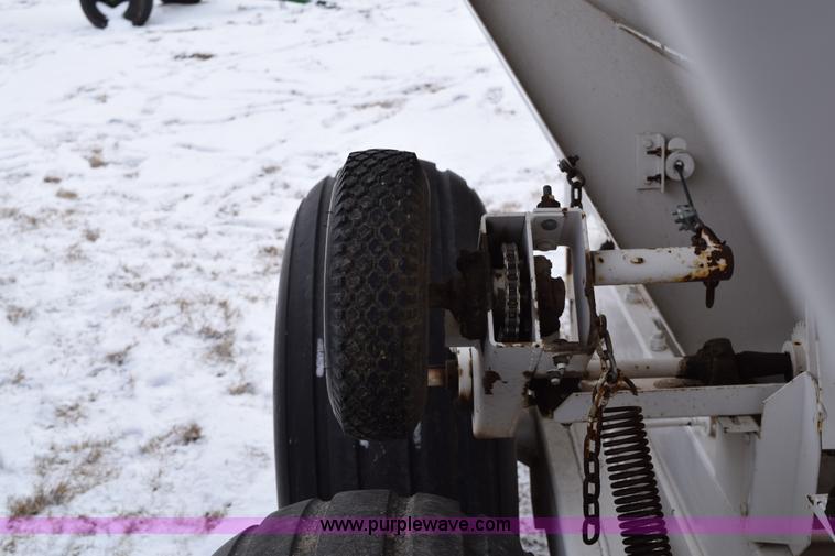 image for item E6031 Tyler six ton fertilizer spreader buggy