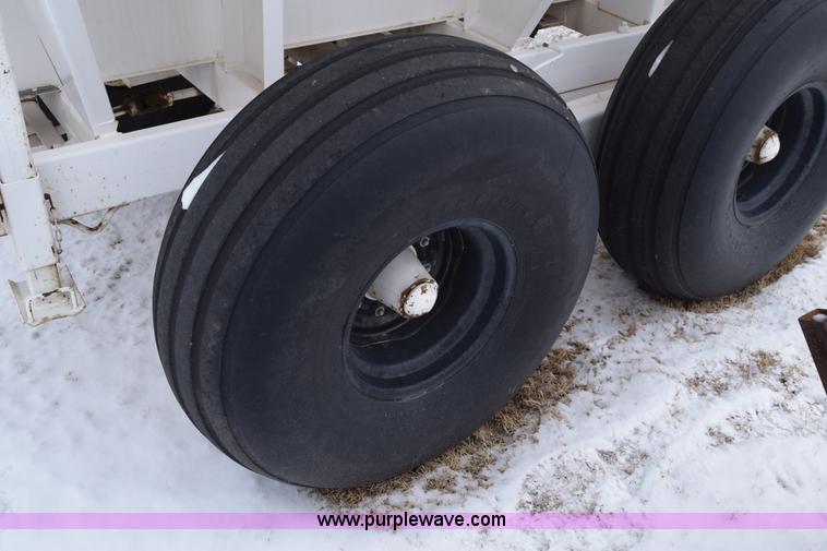 image for item E6031 Tyler six ton fertilizer spreader buggy