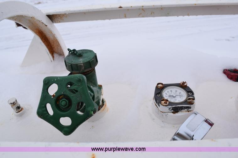 image for item E6032 Anhydrous nurse tank