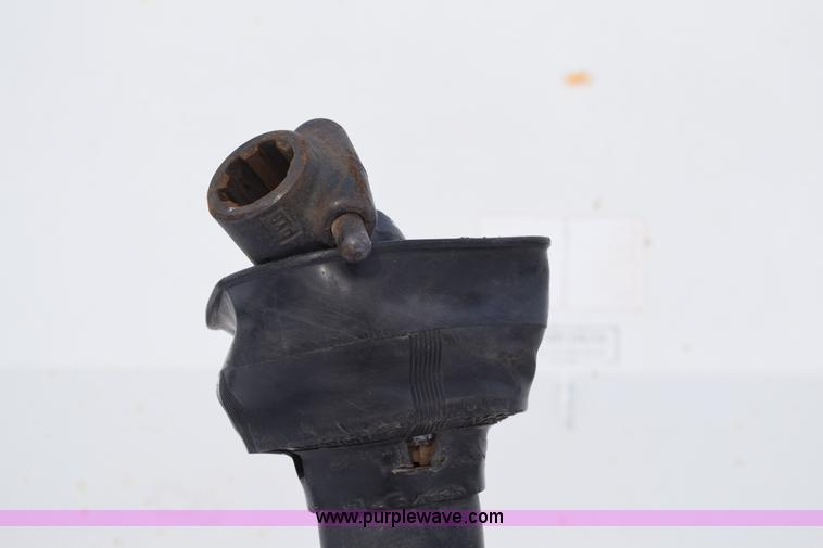 image for item E6037 Fertilizer spreader buggy