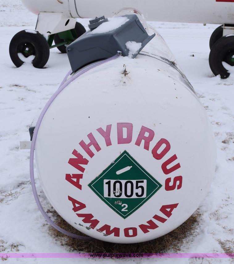 image for item E6039 Anhydrous tank