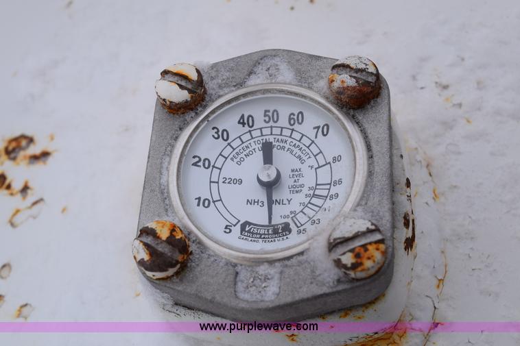 image for item E6039 Anhydrous tank