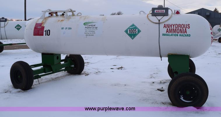 image for item E6040 Anhydrous ammonia nurse tank