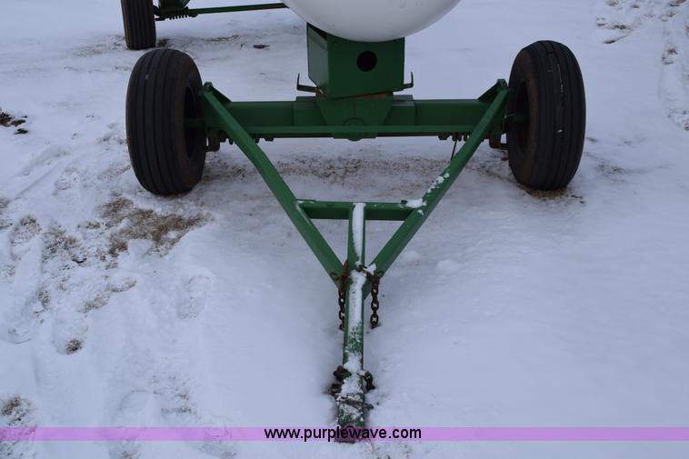 image for item E6040 Anhydrous ammonia nurse tank