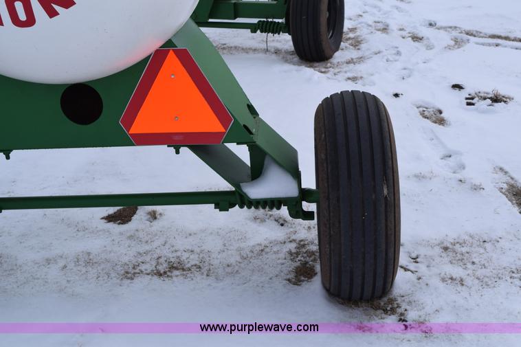 image for item E6040 Anhydrous ammonia nurse tank