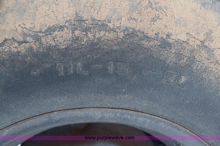 image for item E6042 Anhydrous ammonia nurse tank