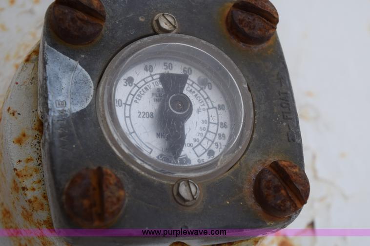 image for item E6045 Anhydrous nurse tank