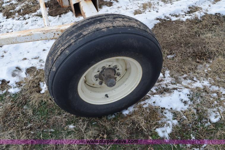 image for item E6045 Anhydrous nurse tank