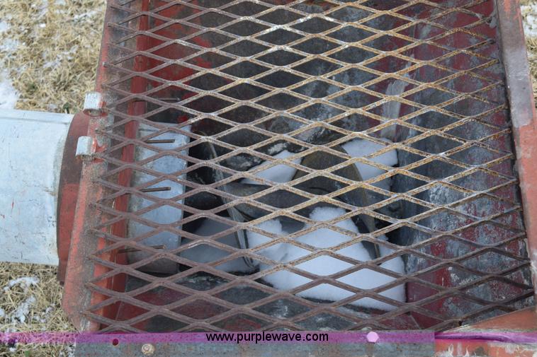 image for item E6050 Hutchinson grain auger