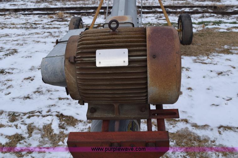 image for item E6050 Hutchinson grain auger