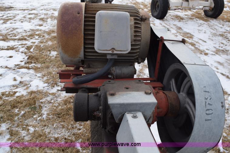 image for item E6050 Hutchinson grain auger